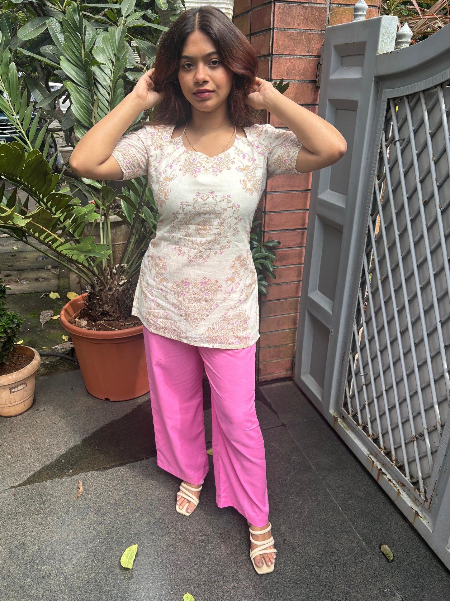 Zara Kurti